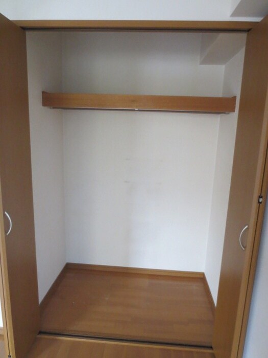 物件内観写真13　(収納)