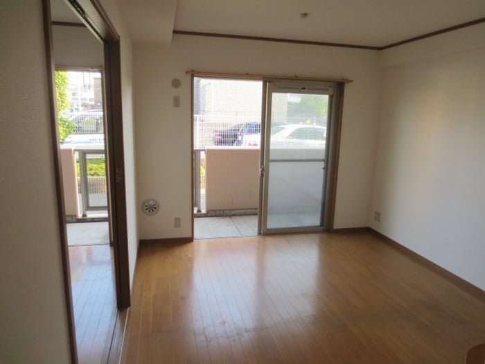 物件内観写真16　(居室)