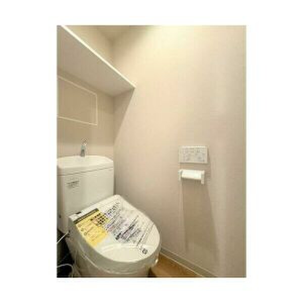 物件内観写真12　(トイレ)