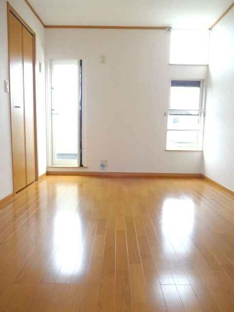 物件内観写真5　(居室)