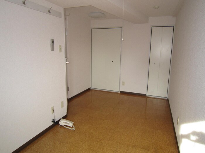 物件内観写真12　(居室)