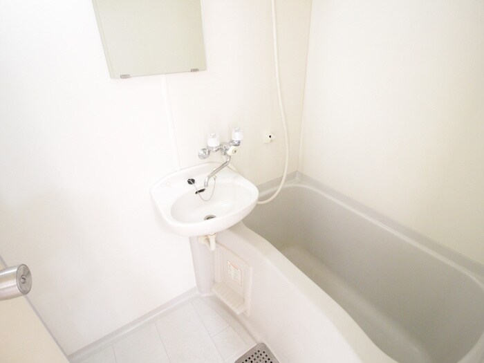 物件内観写真13　(バス／シャワールーム等)