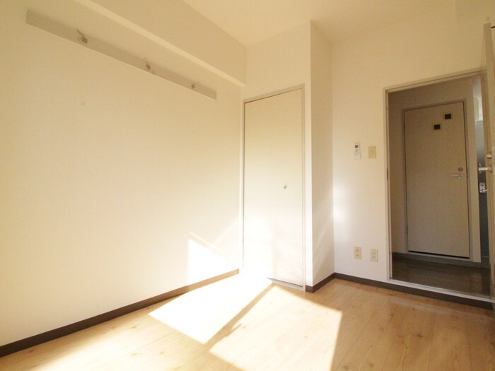 物件内観写真21　(居室)