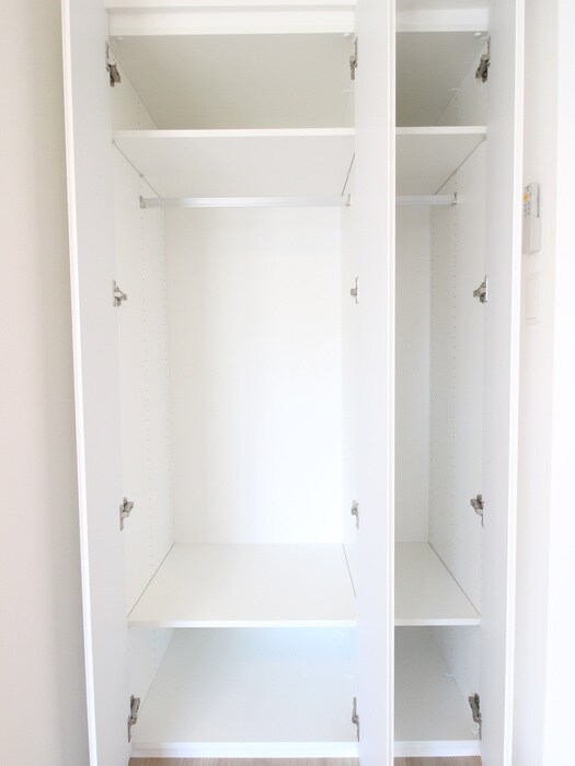 物件内観写真13　(収納)