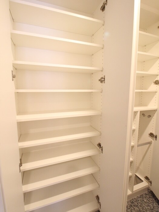 物件内観写真18　(靴箱)