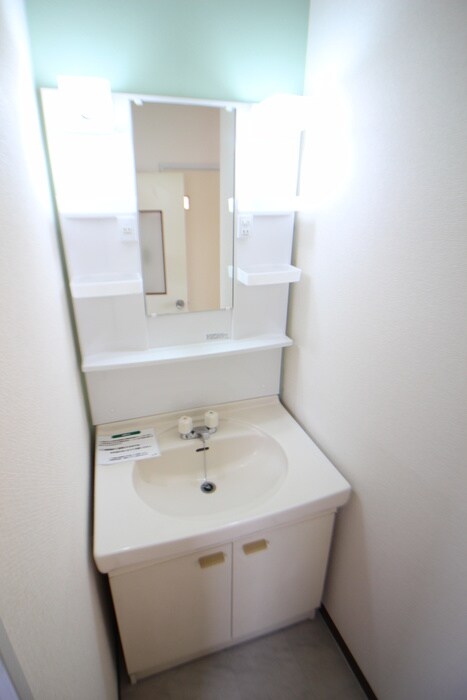 物件内観写真10　(洗面)