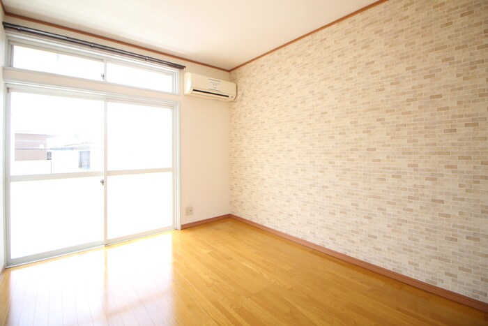 物件内観写真13　(居室)