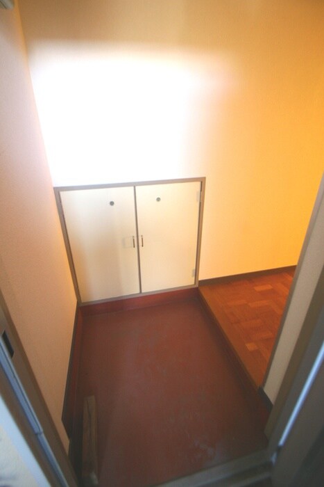 西形マンション第二の玄関