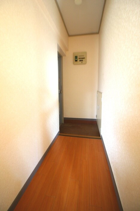 西形マンション第二の廊下