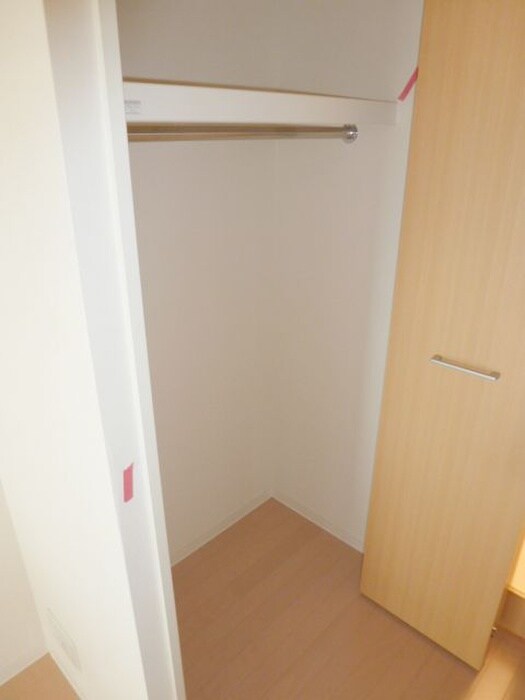 物件内観写真10　(収納)
