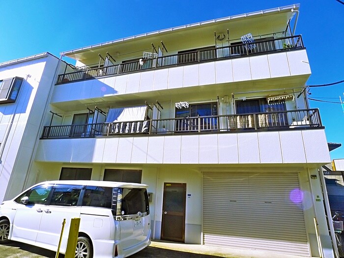 カ－サ杉山の物件外観写真