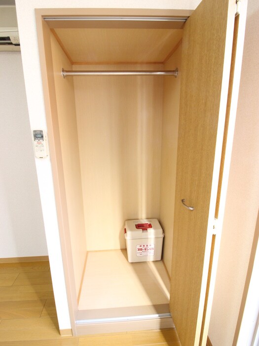 物件内観写真18　(収納)