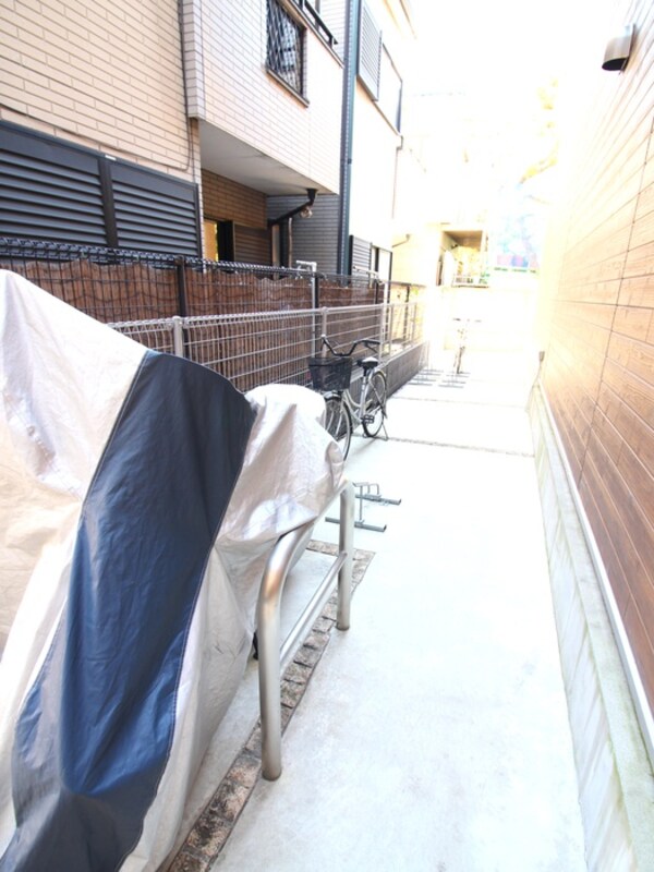 バイク置き場