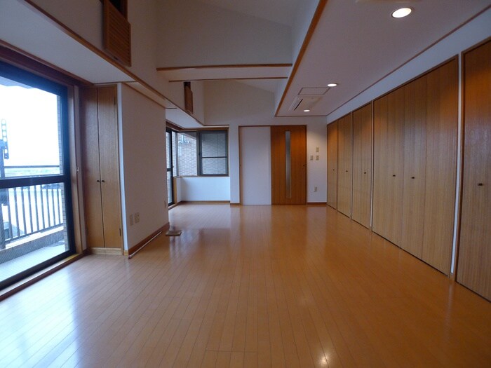 物件内観写真7　(収納)