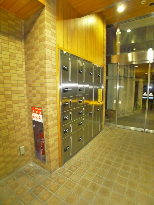 物件外観写真3　(建物設備)