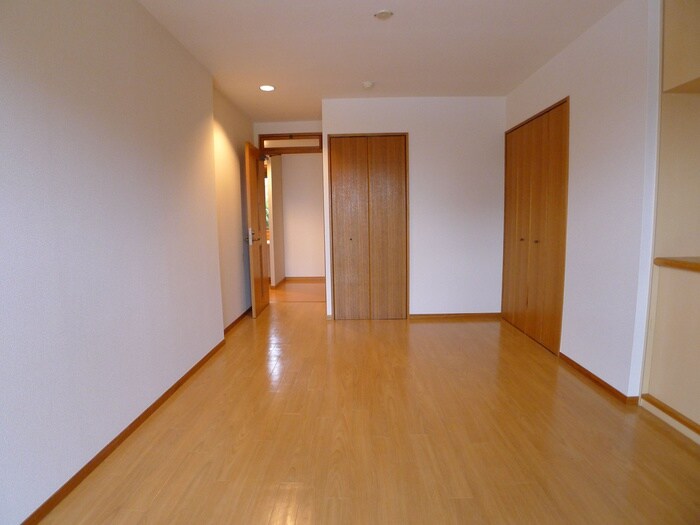 物件内観写真10　(居室)