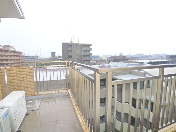 物件内観写真20　(室内からの展望)