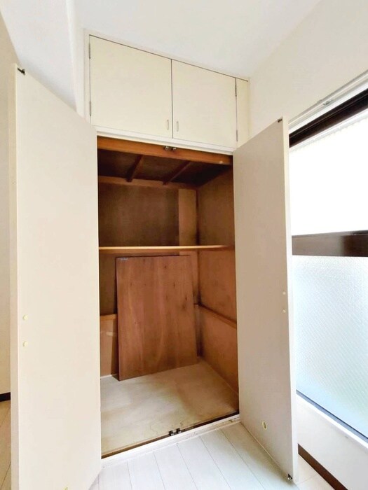 物件内観写真10　(収納)