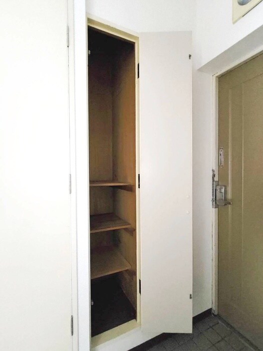 物件内観写真17　(靴箱)