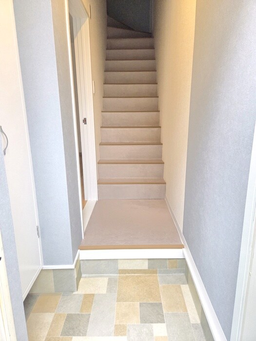 物件内観写真22　(廊下)