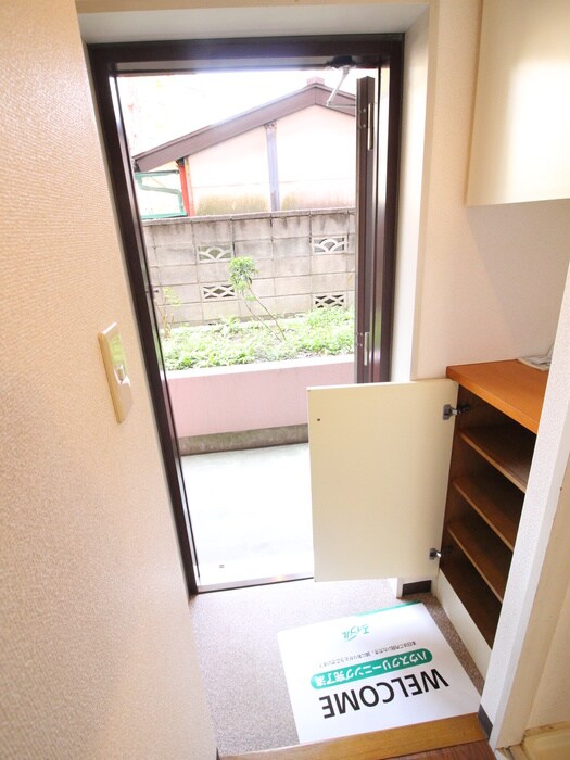 物件内観写真20　(靴箱)