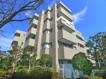 ＦＯＲＥＳＴ　ＨＯＵＳＥ外観写真