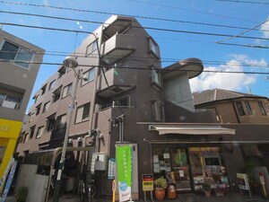 ランドール松峰外観写真