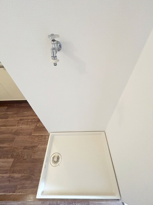 物件内観写真11　(洗濯機置場)