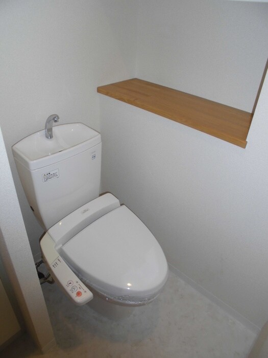 物件内観写真12　(トイレ)