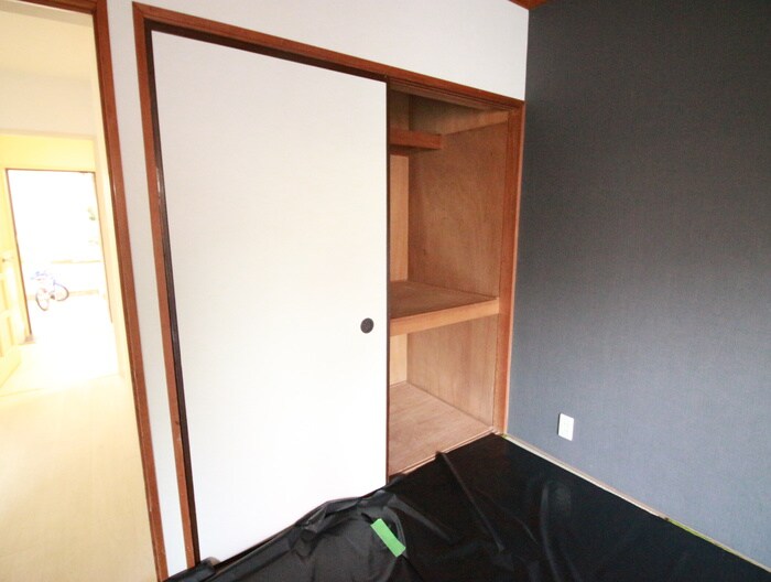 物件内観写真12　(収納)
