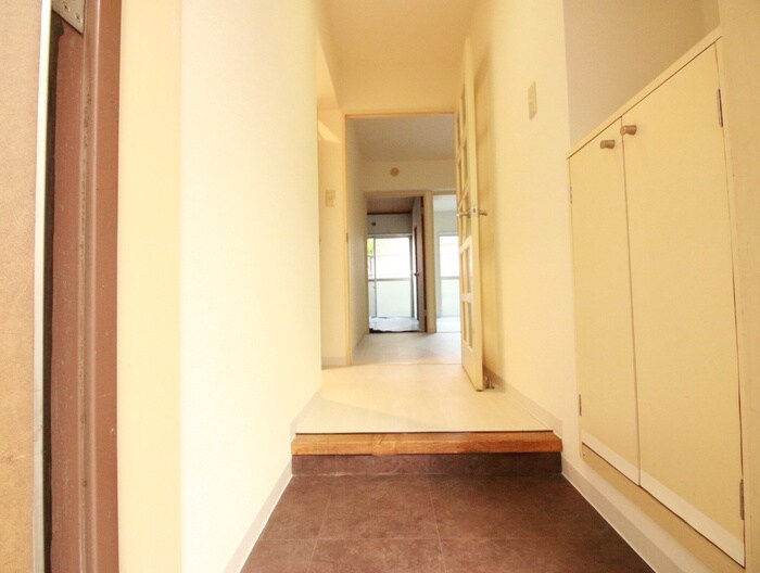 物件内観写真15　(廊下)