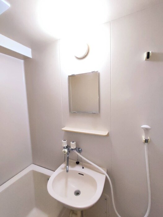 物件内観写真14　(洗面)