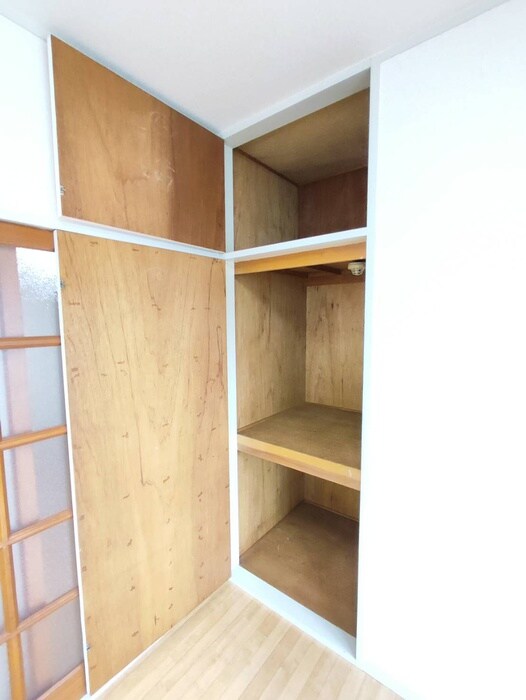 物件内観写真15　(収納)