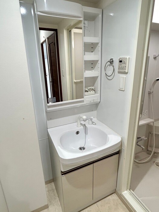 物件内観写真14　(洗面)