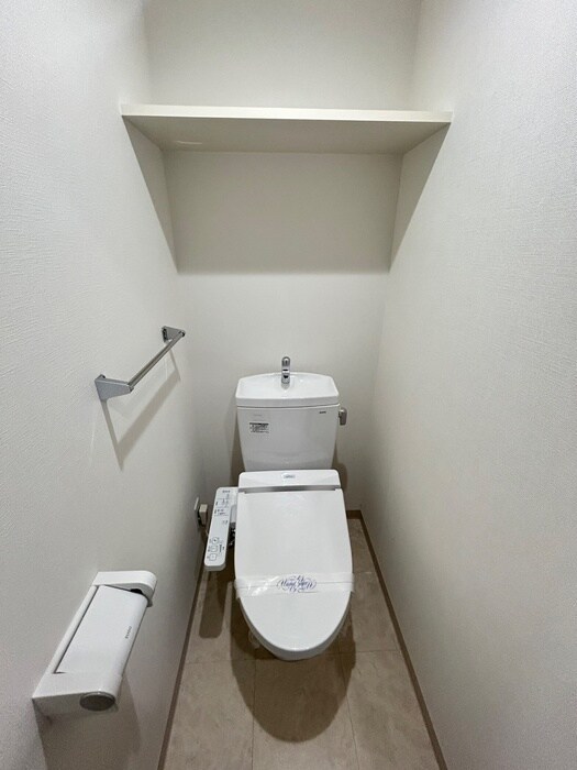 物件内観写真15　(トイレ)