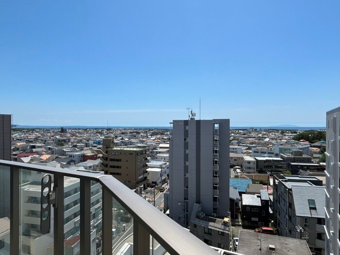 物件内観写真21　(室内からの展望)