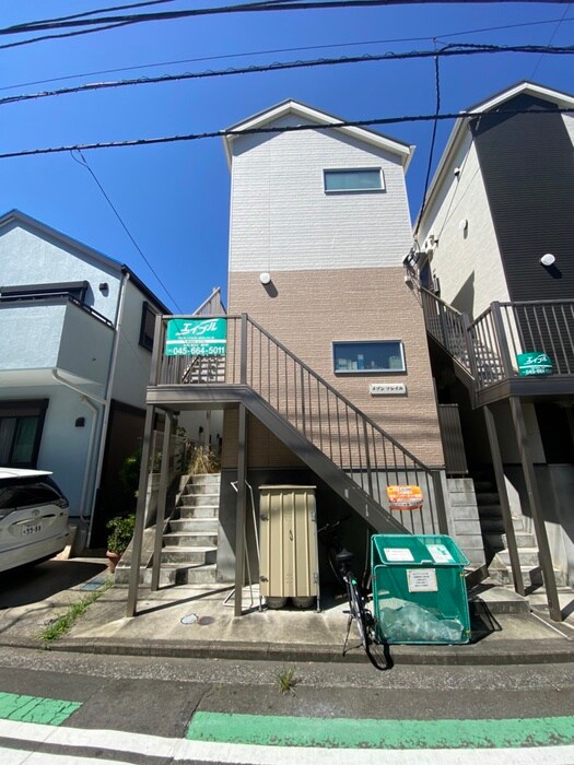 物件外観写真2　(外観写真)