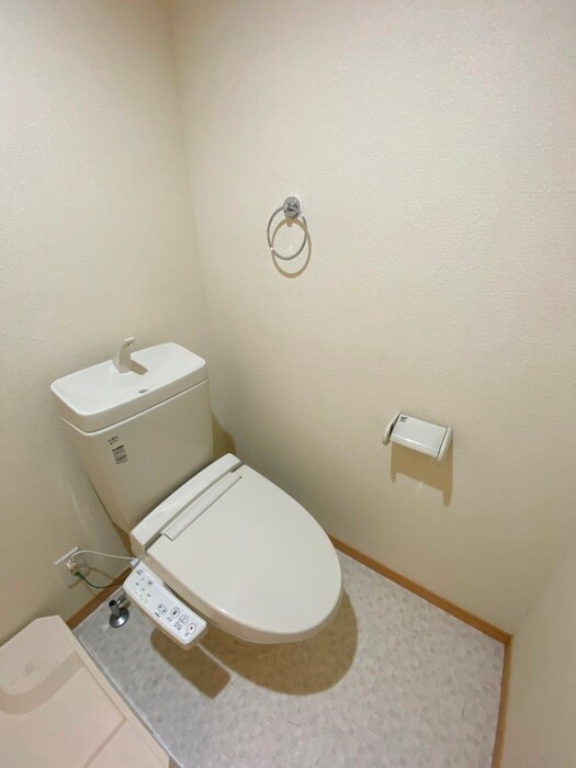 物件内観写真18　(トイレ)