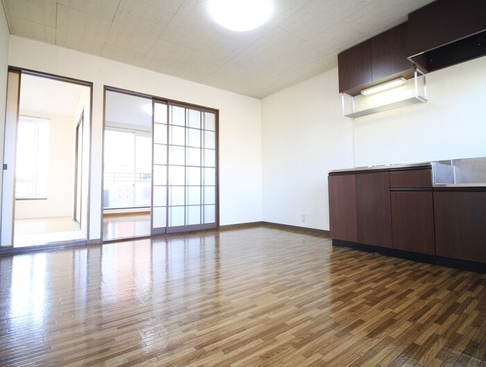 物件内観写真6　(内観写真)