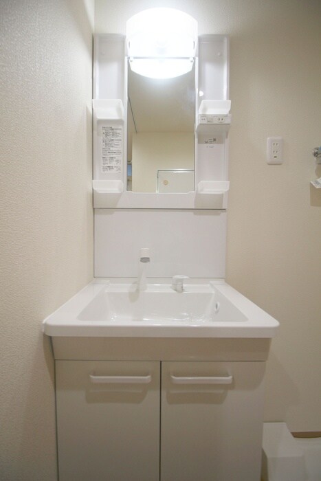 物件内観写真12　(洗面)