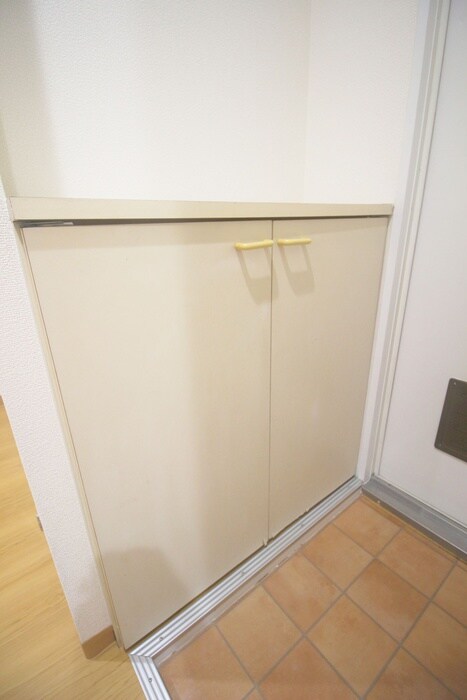 物件内観写真13　(靴箱)