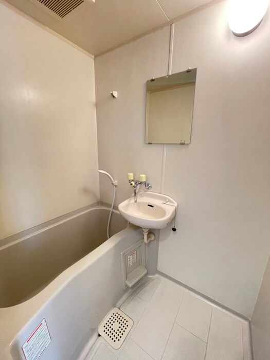 物件内観写真12　(バス／シャワールーム等)