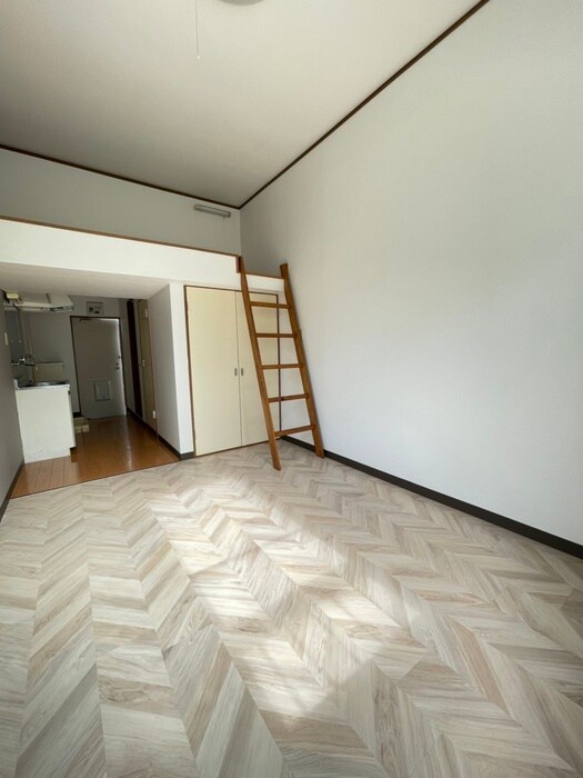 物件内観写真18　(居室)