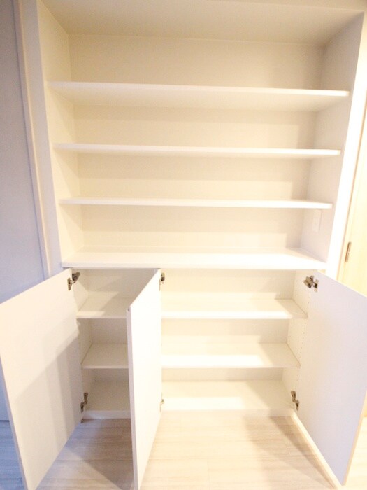 物件内観写真21　(収納)