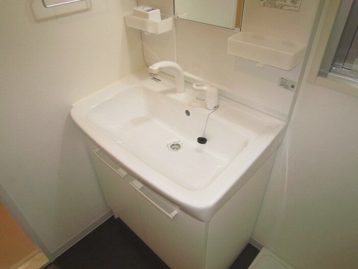 物件内観写真11　(洗面)