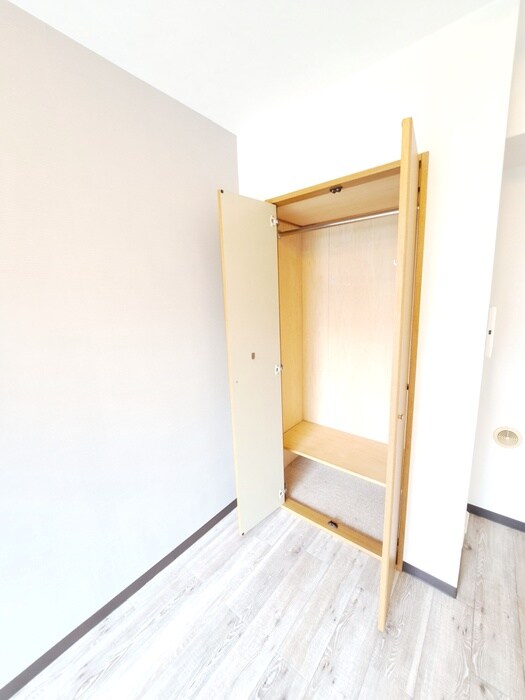 物件内観写真10　(収納)