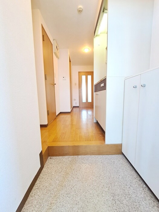 物件内観写真20　(玄関)