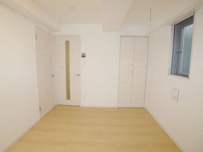 物件内観写真11　(居室)