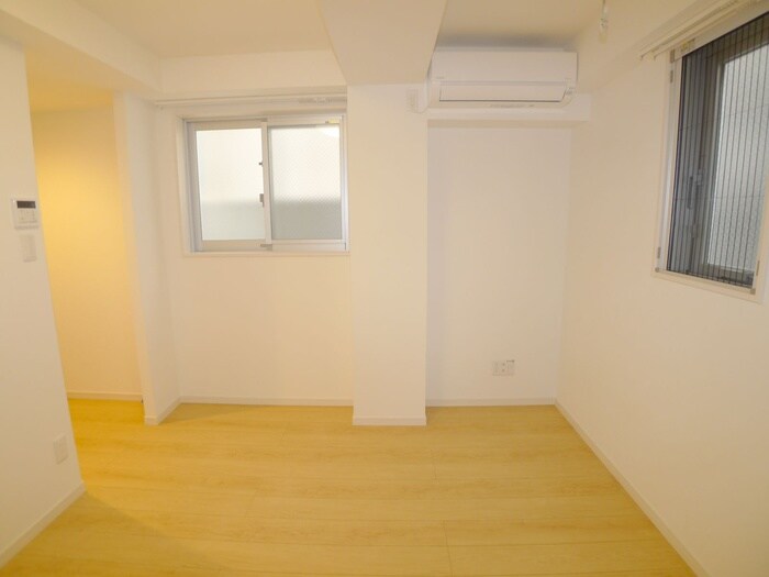 物件内観写真12　(居室)