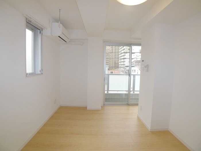 物件内観写真12　(居室)